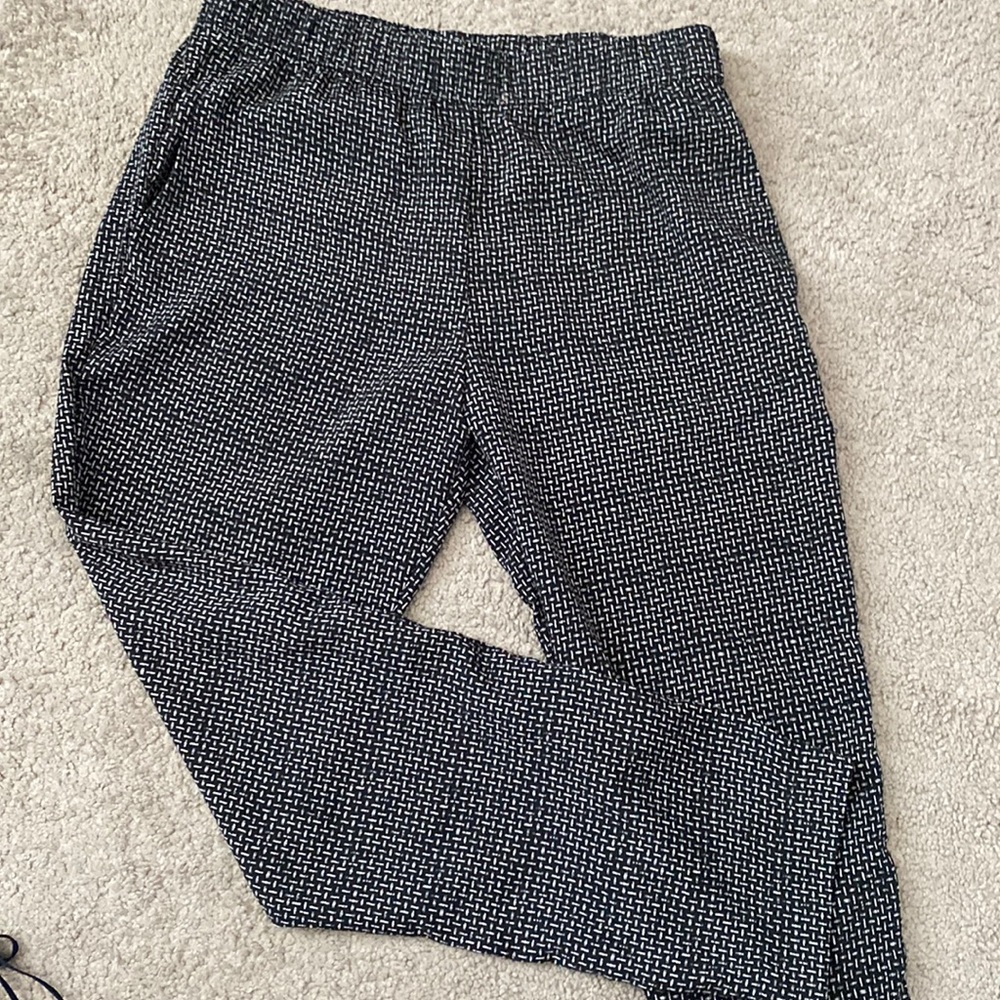 H&M polyester print pants